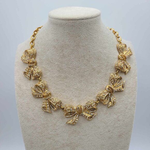 J Crew Clear Crystal Gold Tone Bow Necklace NWOT! - Picture 8 of 9